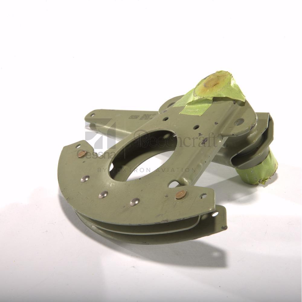 BELLCRANK ASSEMBLY, CENTER LH
