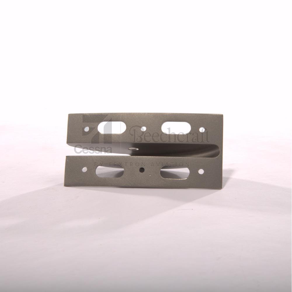 HINGE FITTING UPPER