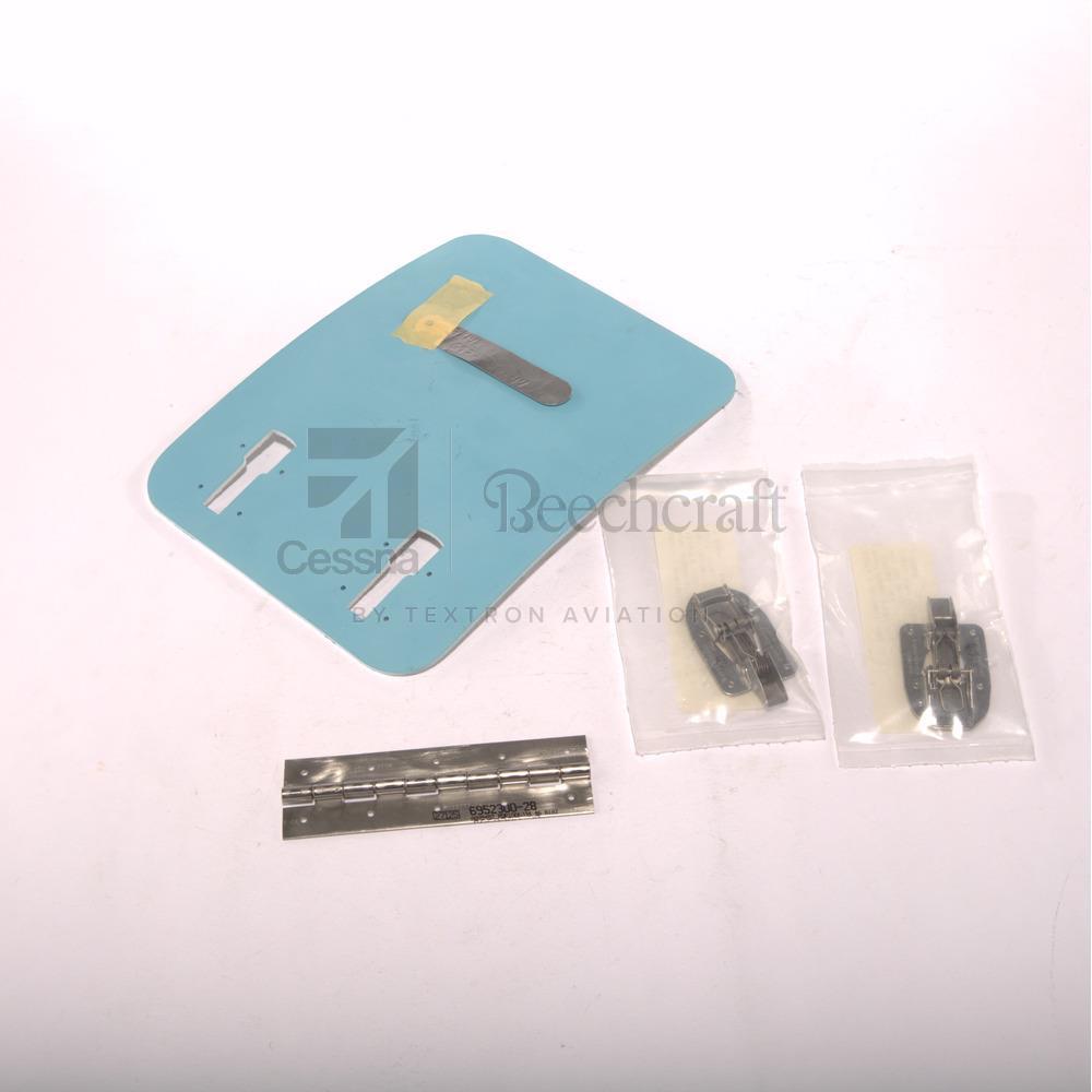 DOOR ASSEMBLY, R.H., OIL FILL